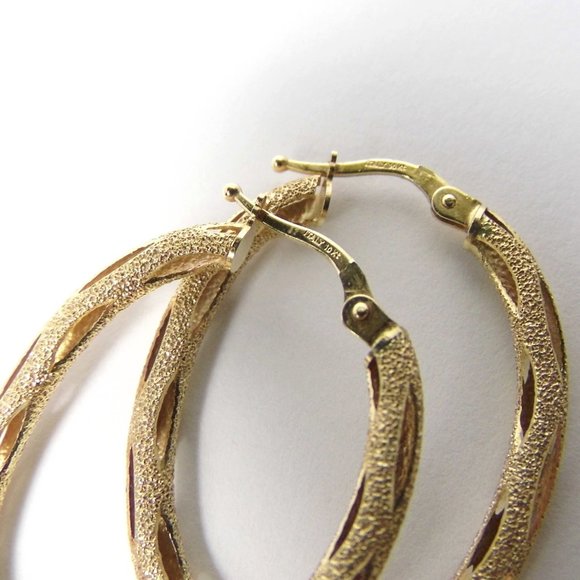 10K yellow GOLD Oval HOOP Cut out Earrings 1.25" - Picture 6 of 9